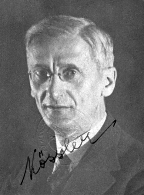 Portrétní fotografie Miloše Kösslera